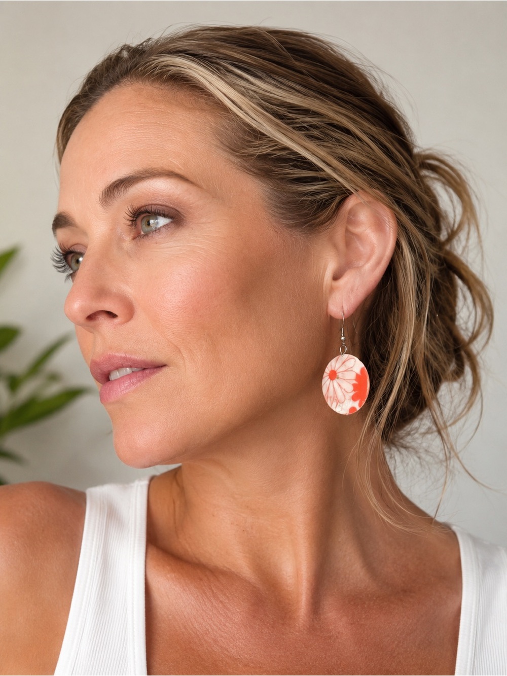 Mother‎ of Pearl Floral Disc Drop Earrings | White & Coral Shell Earrings